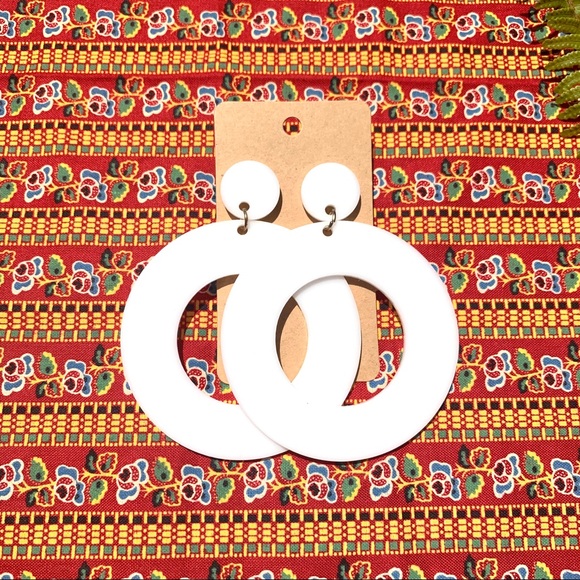 Jewelry - Handmade White Circle Hoop Earrings